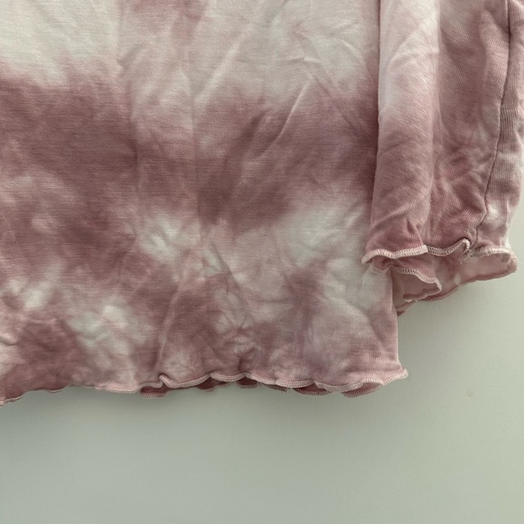 American Eagle Outfitters favorite sexy & soft tank tops - Picture 4 of 11